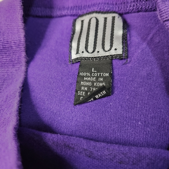 Vintage IOU T-shirt Accept No Substitute Script Logo I.O.U. Horizontal Stripes - Picture 4 of 4